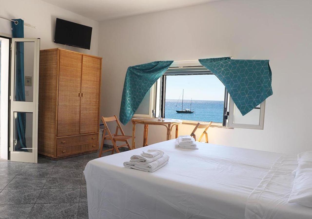 Dehomes - Castro Suites Sul Mare Exteriér fotografie